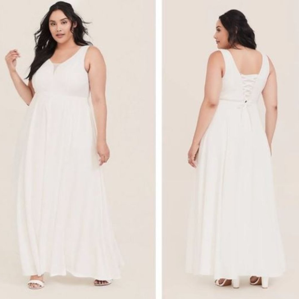 1X (16) PLUS SIZE Wedding Dress NWT
